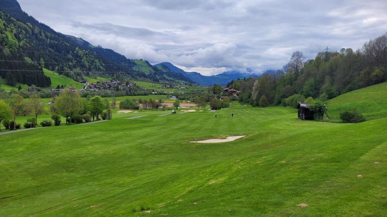 Haus Gruebl Aparthotel Wald im Pinzgau Exteriör bild