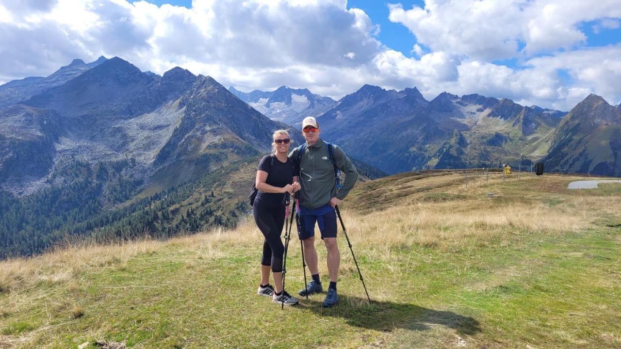 Haus Gruebl Aparthotel Wald im Pinzgau Exteriör bild