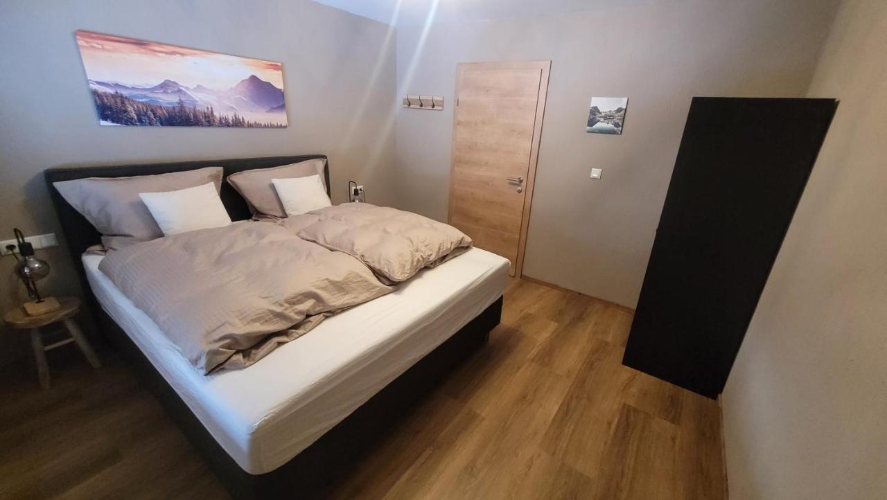 Haus Gruebl Aparthotel Wald im Pinzgau Exteriör bild
